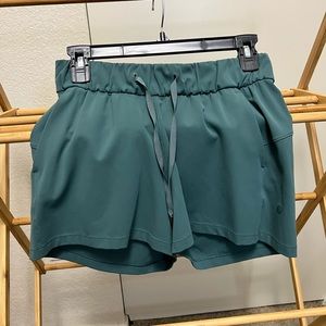 Lululemon on the fly short